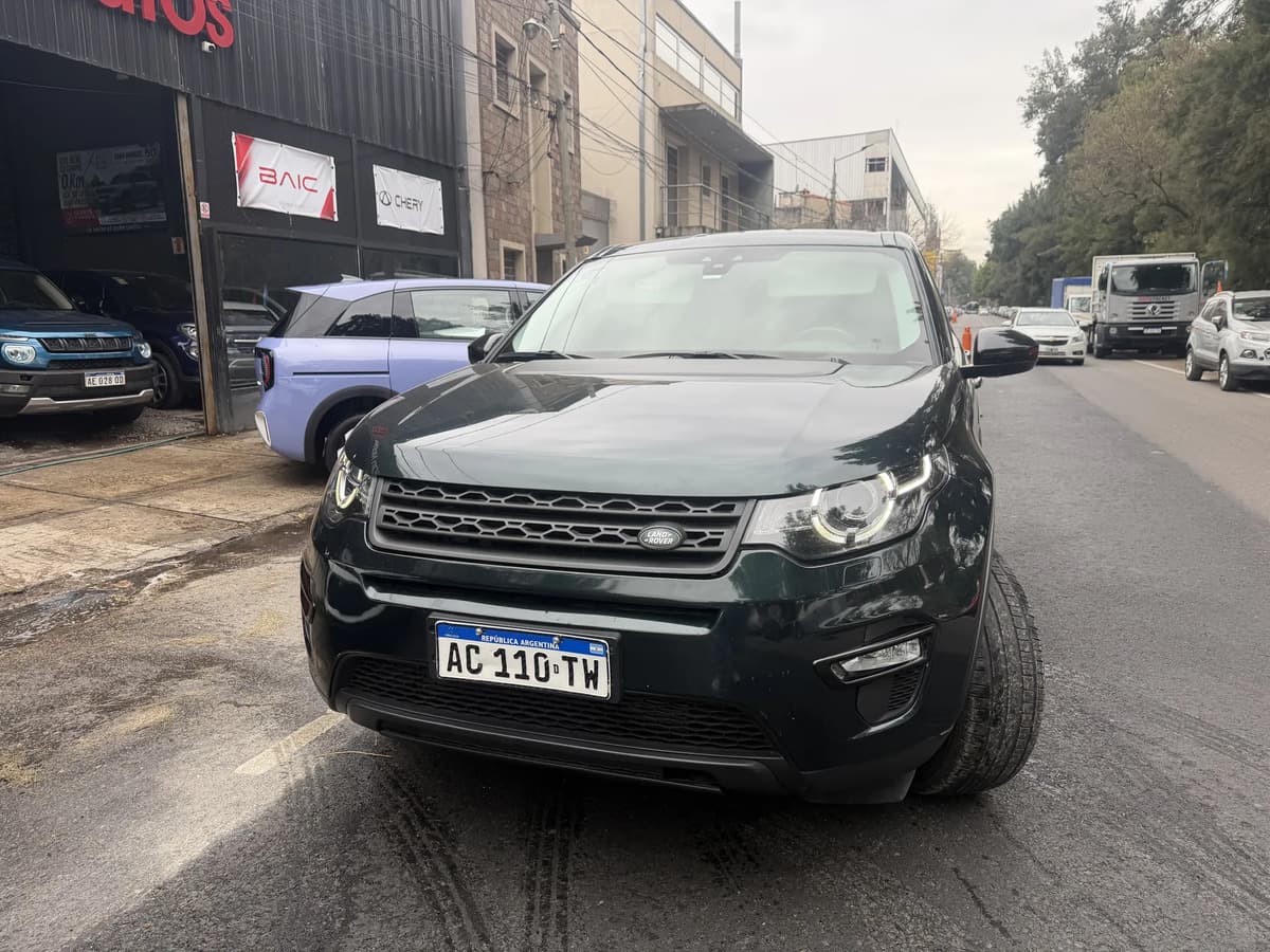 Land Rover Discovery 2017, foto 12