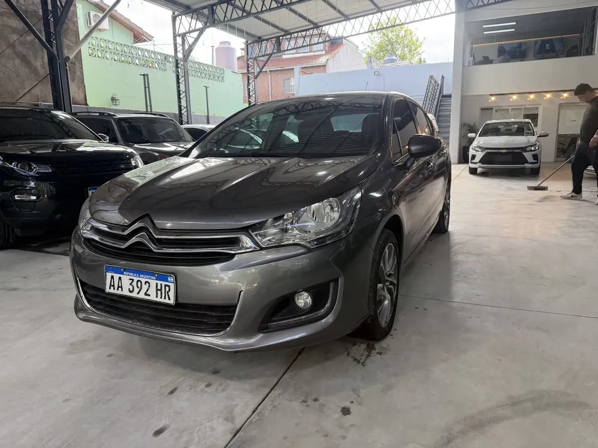 Citroën C4 Lounge 2016, foto 6