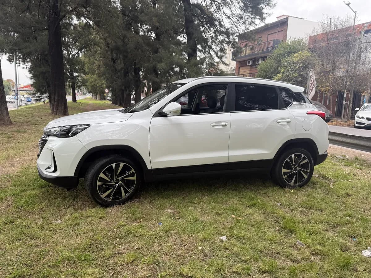 BAIC X35 2025, foto 11