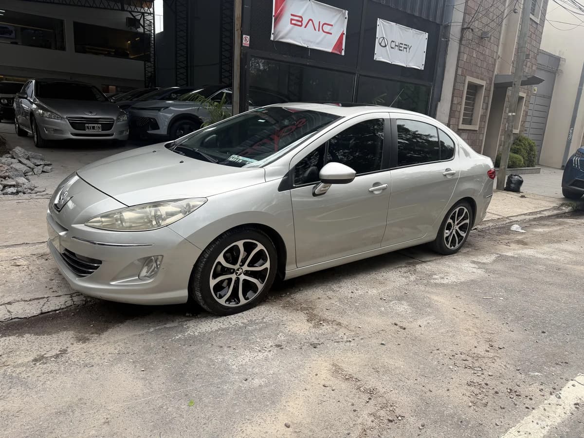 Peugeot 408 2011, foto 9