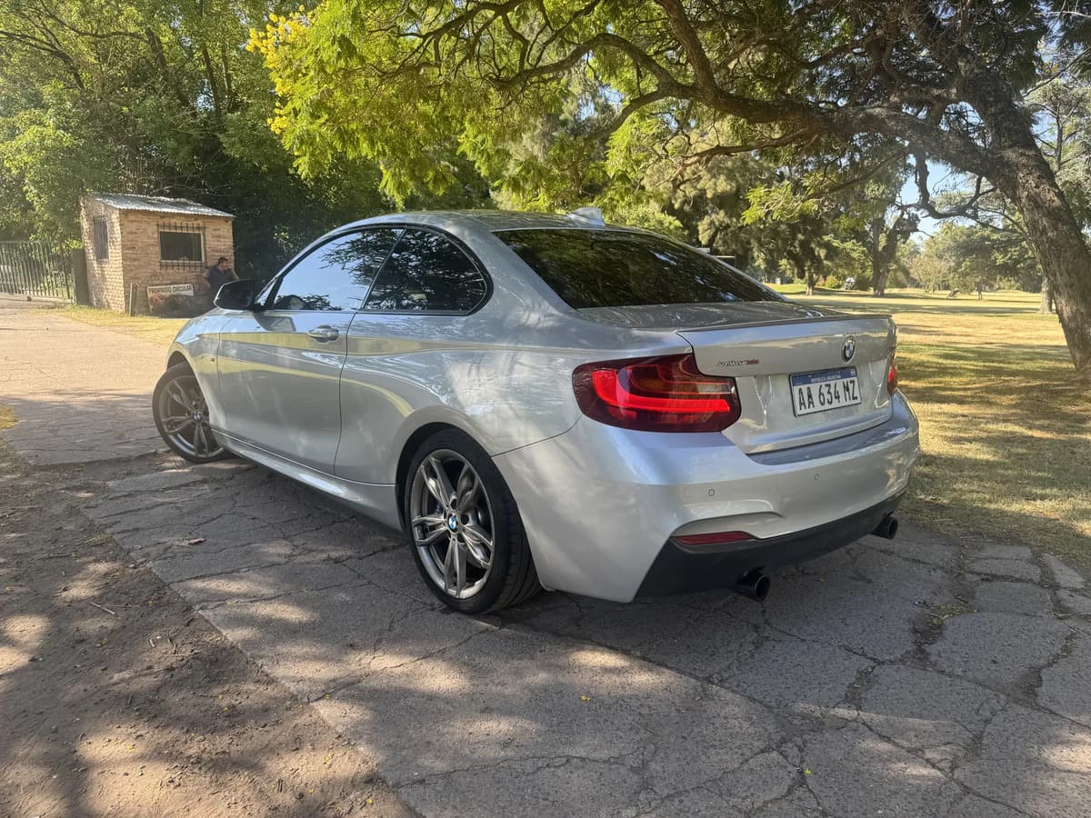 BMW Serie 2 2016, foto 6