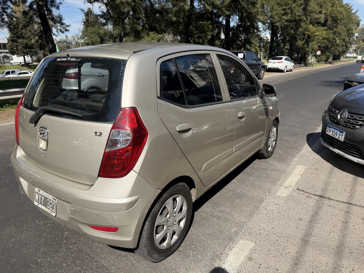 Hyundai i10 2011, foto 9