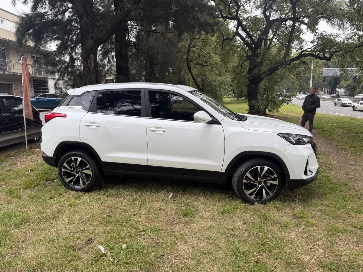 BAIC X35 2025, foto 4