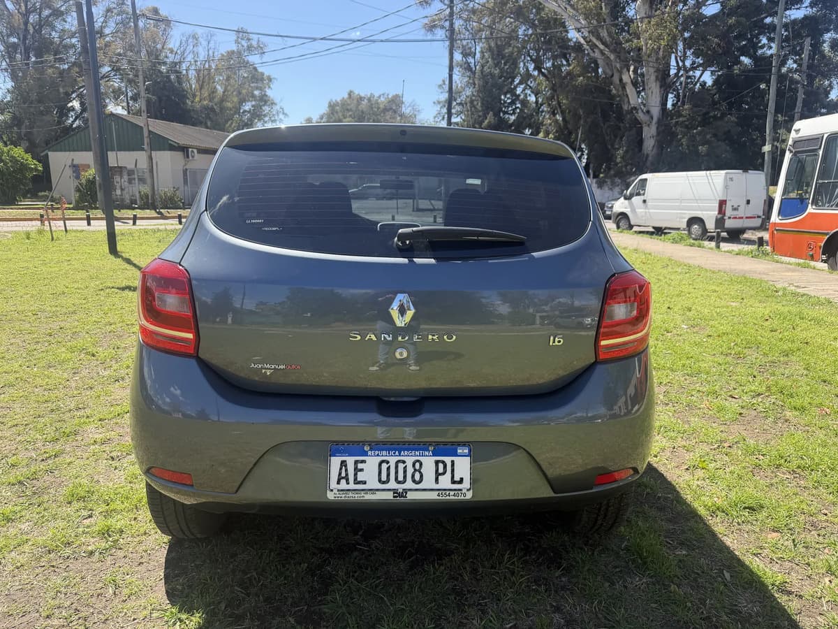 Renault Sandero 2019, foto 8