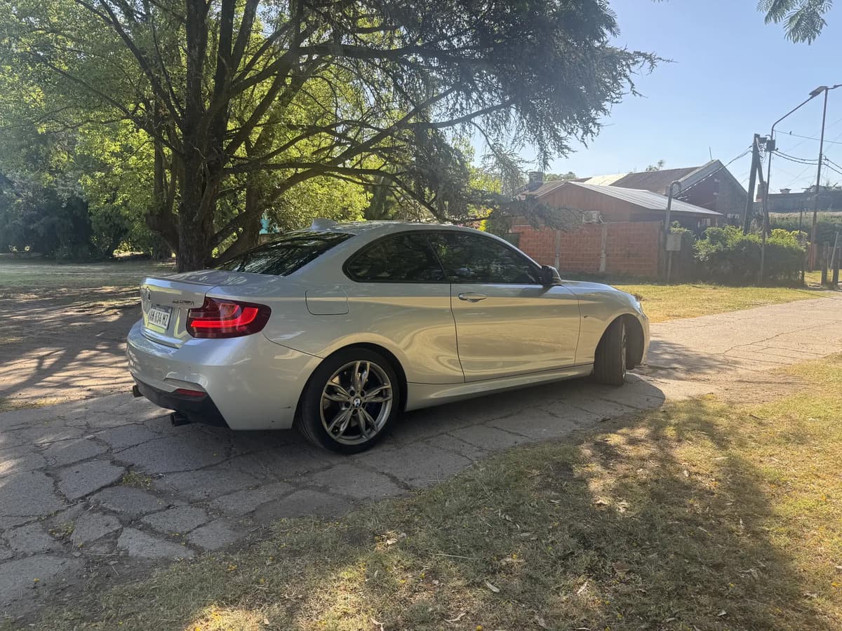 BMW Serie 2 2016, foto 9