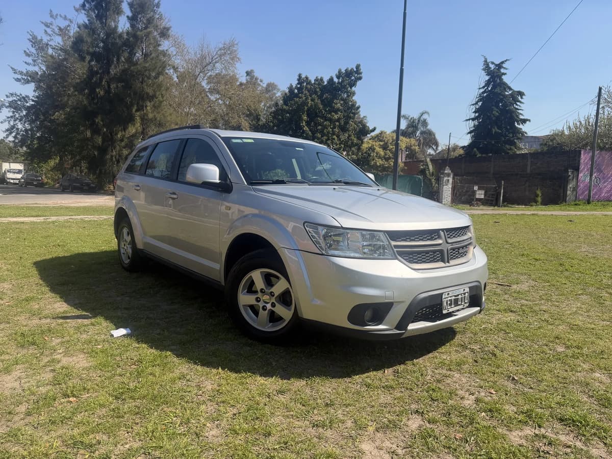 Dodge Journey 2011, foto 2