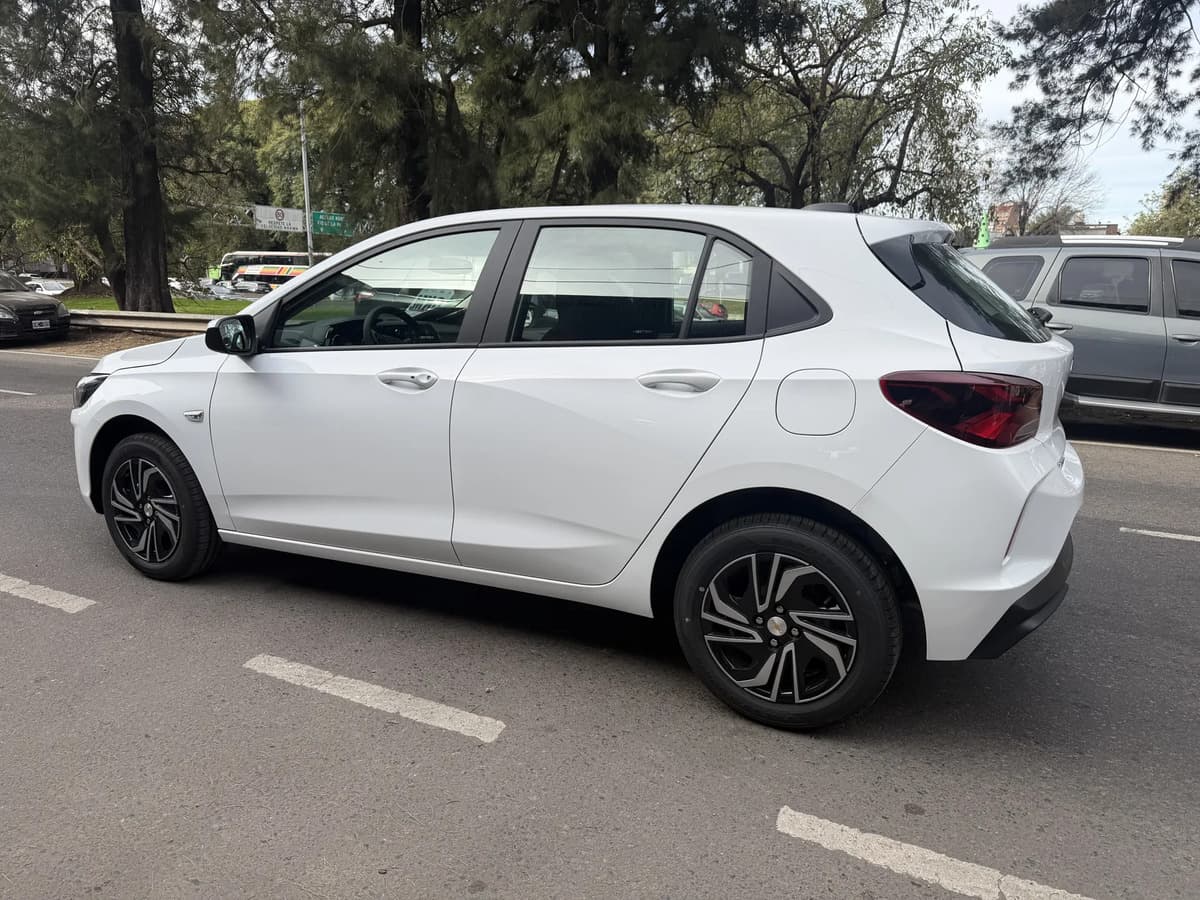 Chevrolet Onix 2026, foto 8