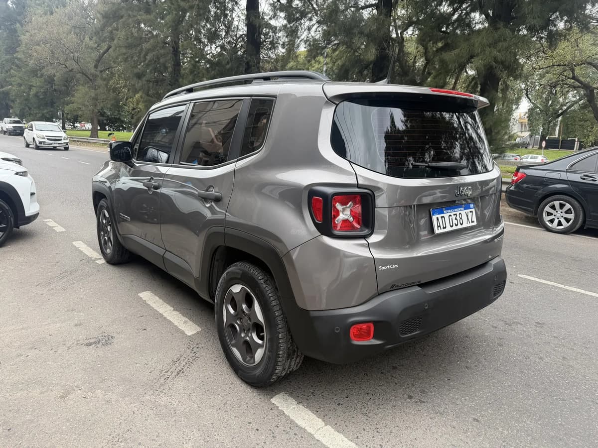 Jeep Renegade 2018, foto 5