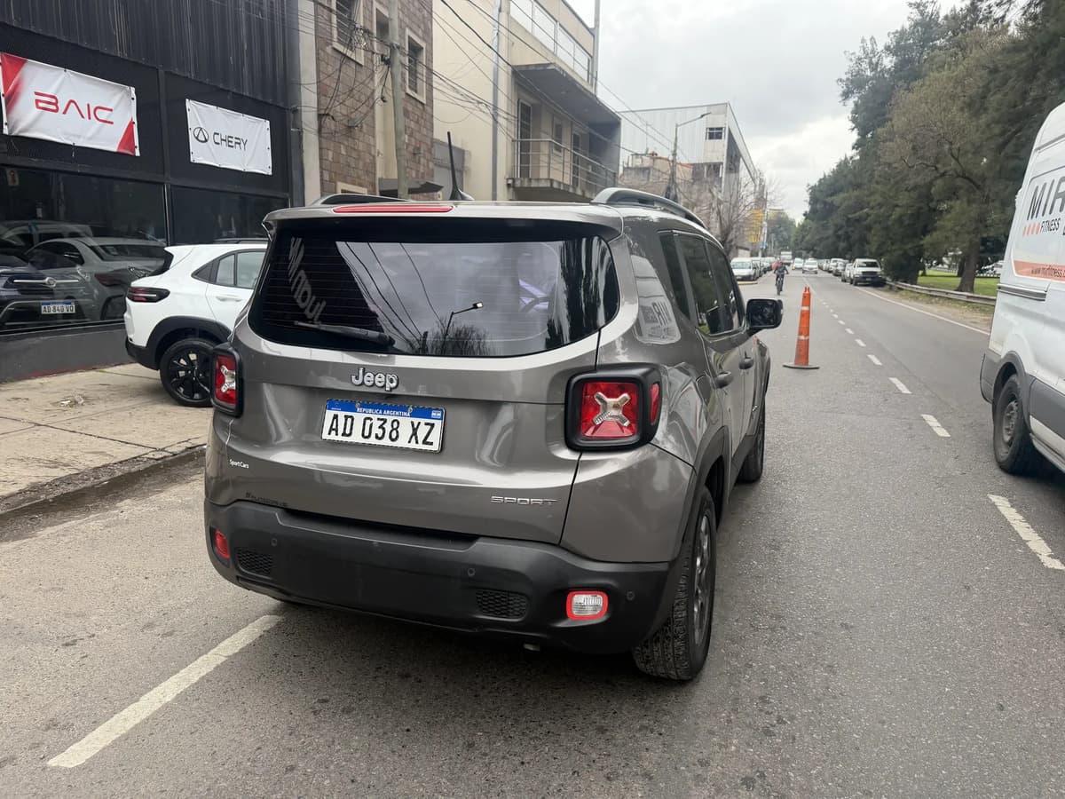 Jeep Renegade 2018, foto 7
