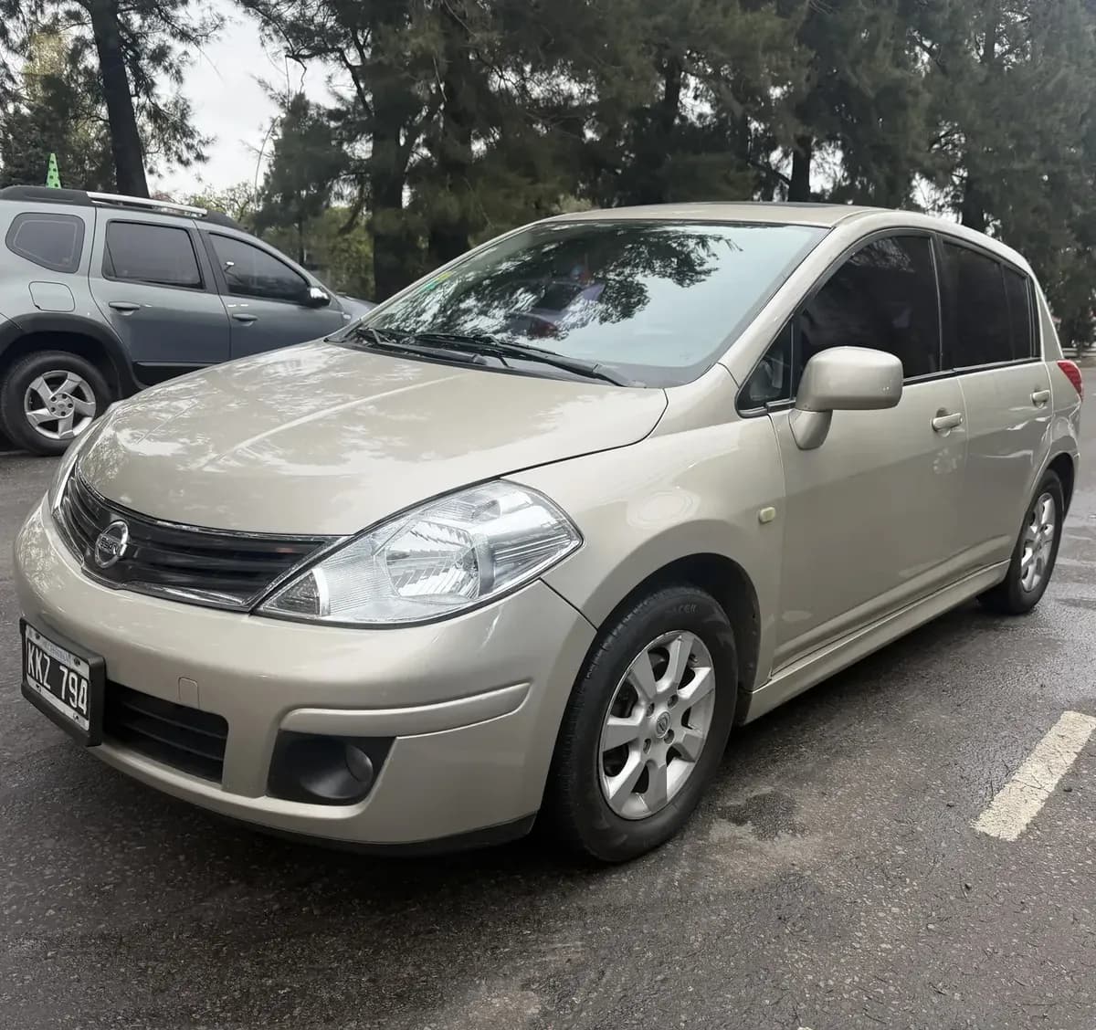 Nissan Tiida 2011, foto 3