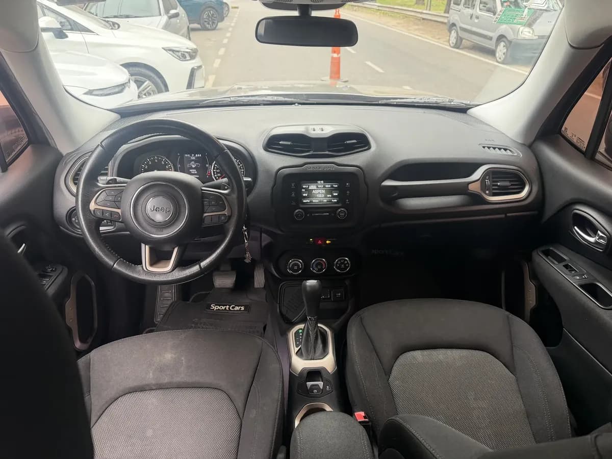 Jeep Renegade 2018, foto 14
