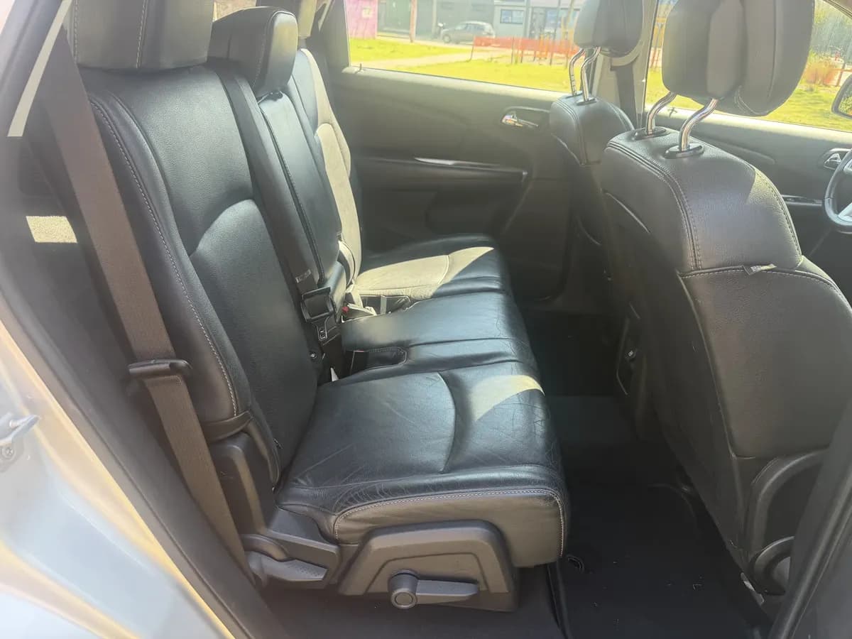 Dodge Journey 2011, foto 18