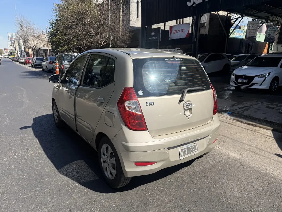 Hyundai i10 2011, foto 6
