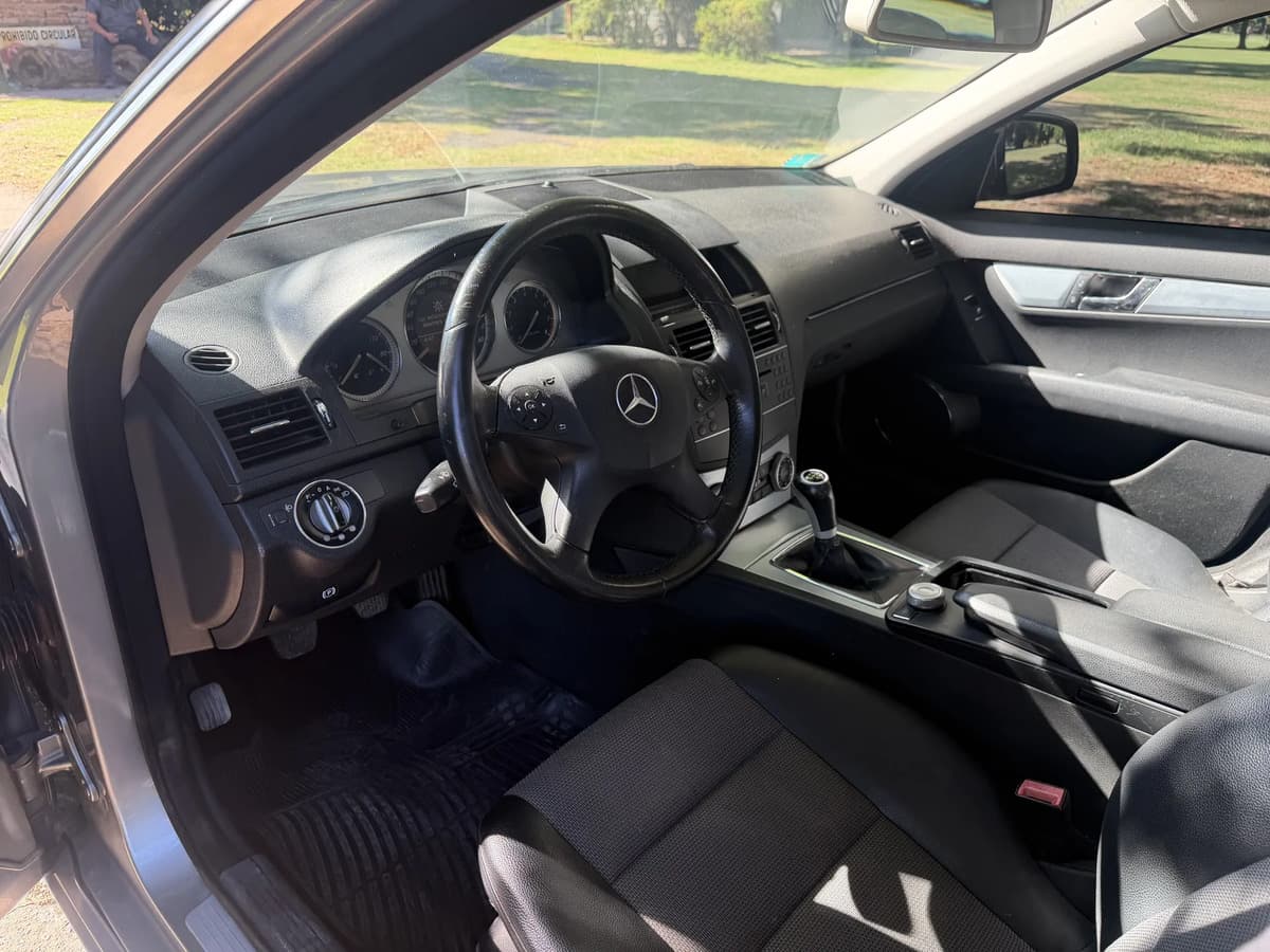 Mercedes-Benz Clase C 2008, foto 16