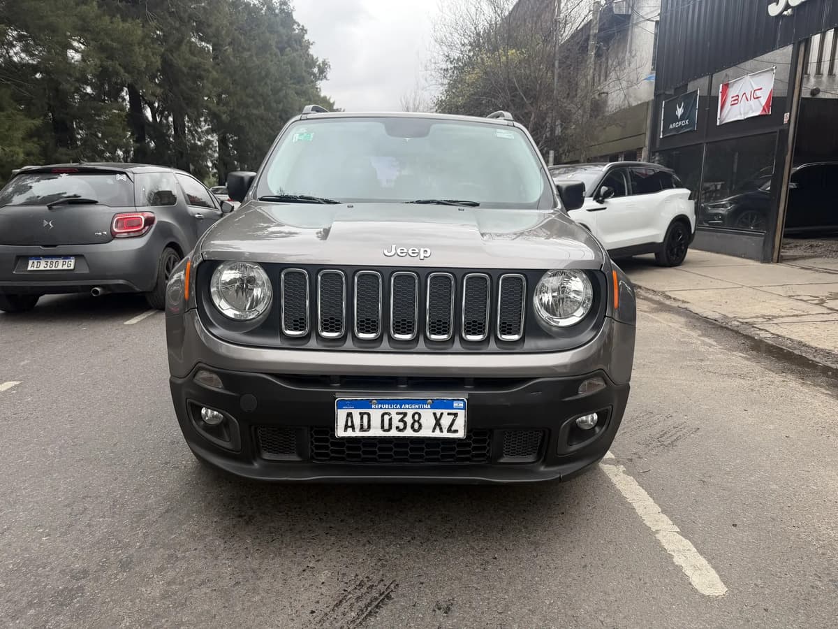Jeep Renegade 2018, foto 12