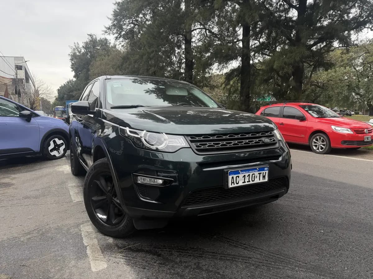 Land Rover Discovery 2017, foto 14