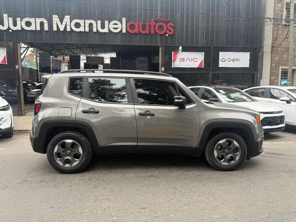 Jeep Renegade 2018, foto 9