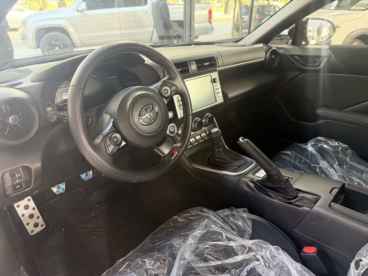 Toyota 86 2025, foto 10