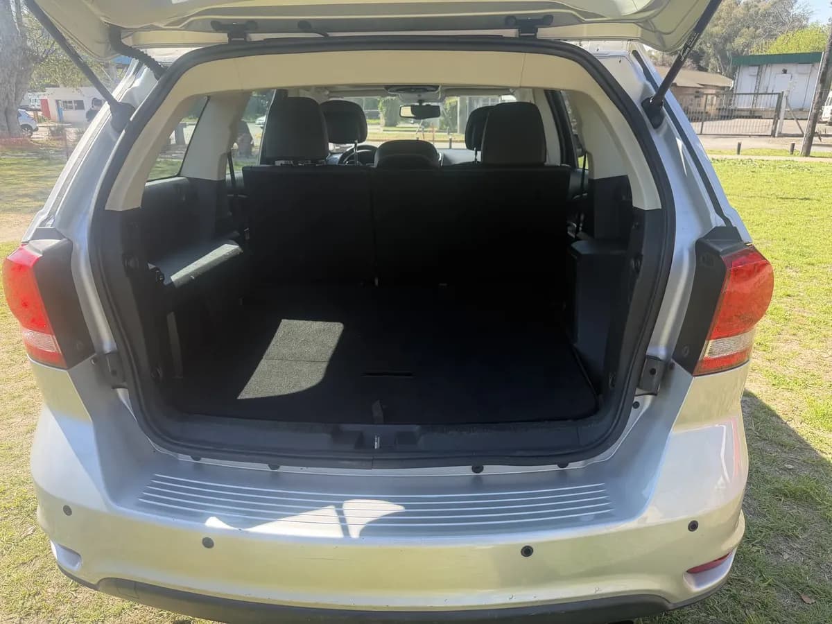 Dodge Journey 2011, foto 20