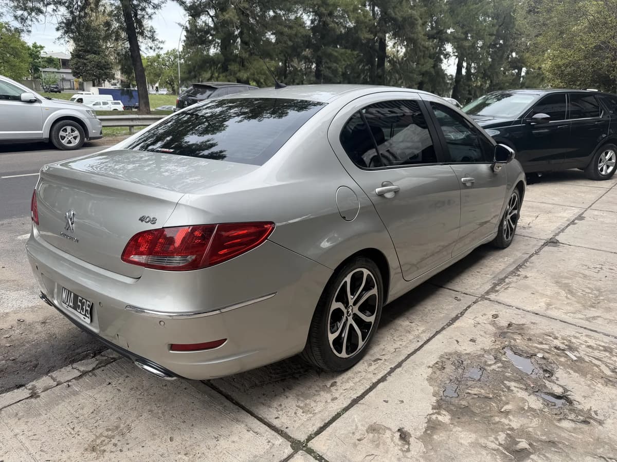 Peugeot 408 2011, foto 5