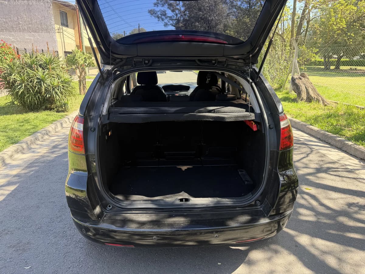 Citroën C4 Picasso 2013, foto 15