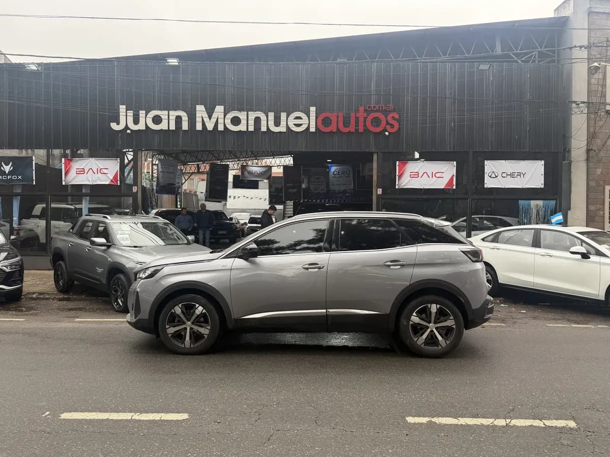 Peugeot 3008 2022, foto 2