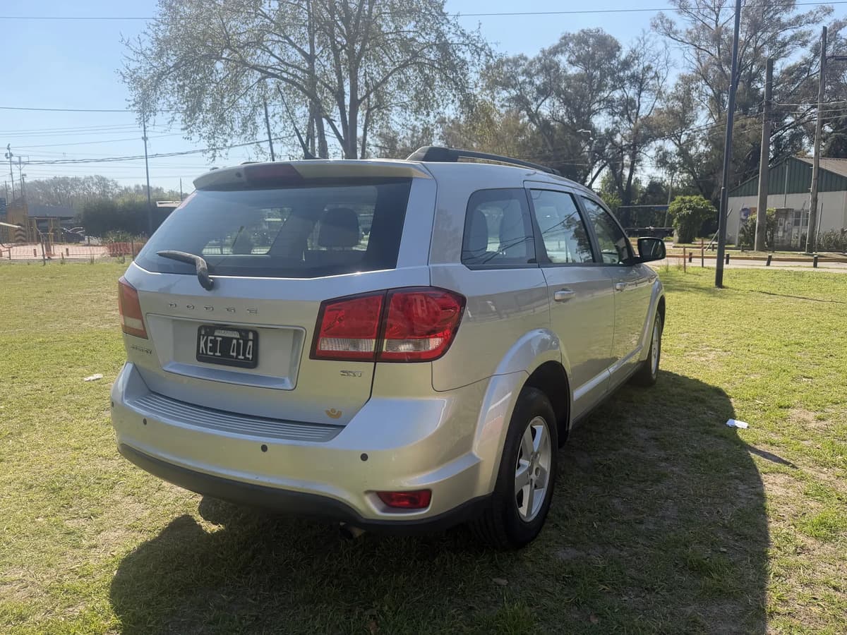 Dodge Journey 2011, foto 10