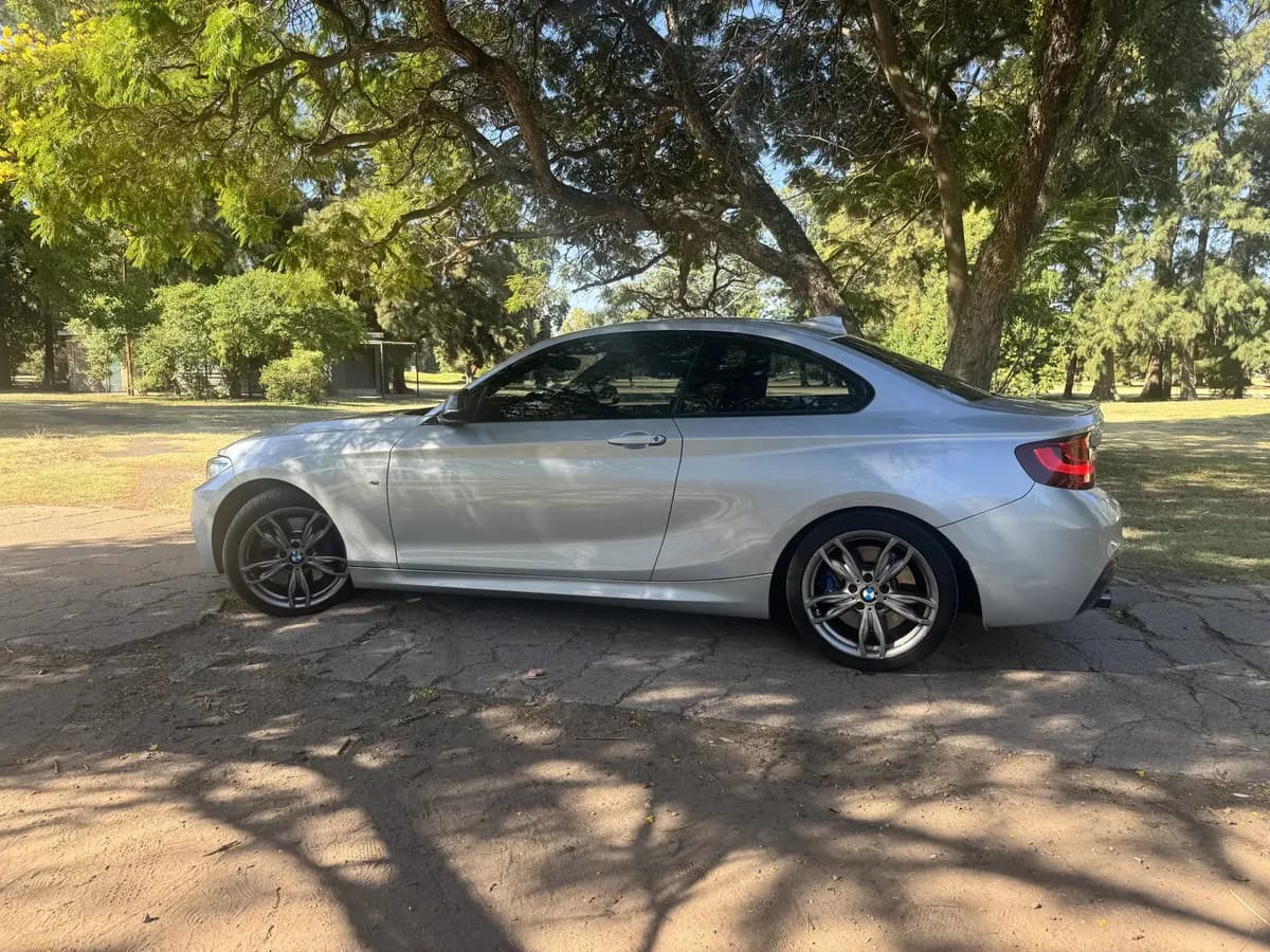 BMW Serie 2 2016, foto 8