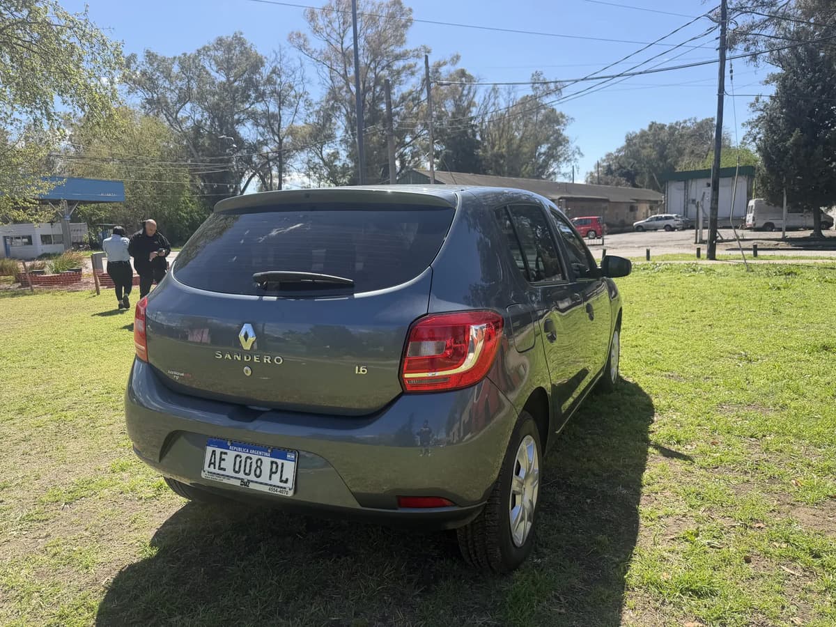 Renault Sandero 2019, foto 9