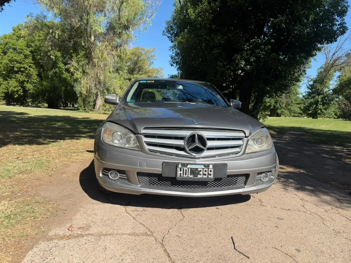 Mercedes-Benz Clase C 2008, foto 5