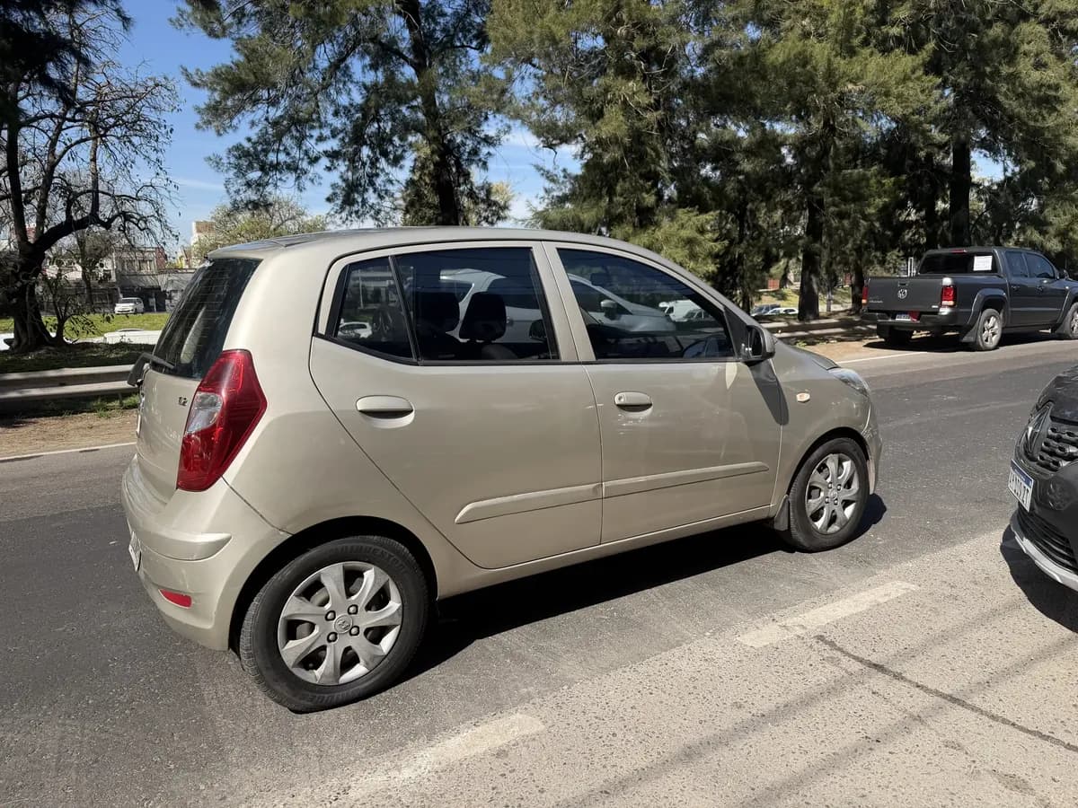 Hyundai i10 2011, foto 10