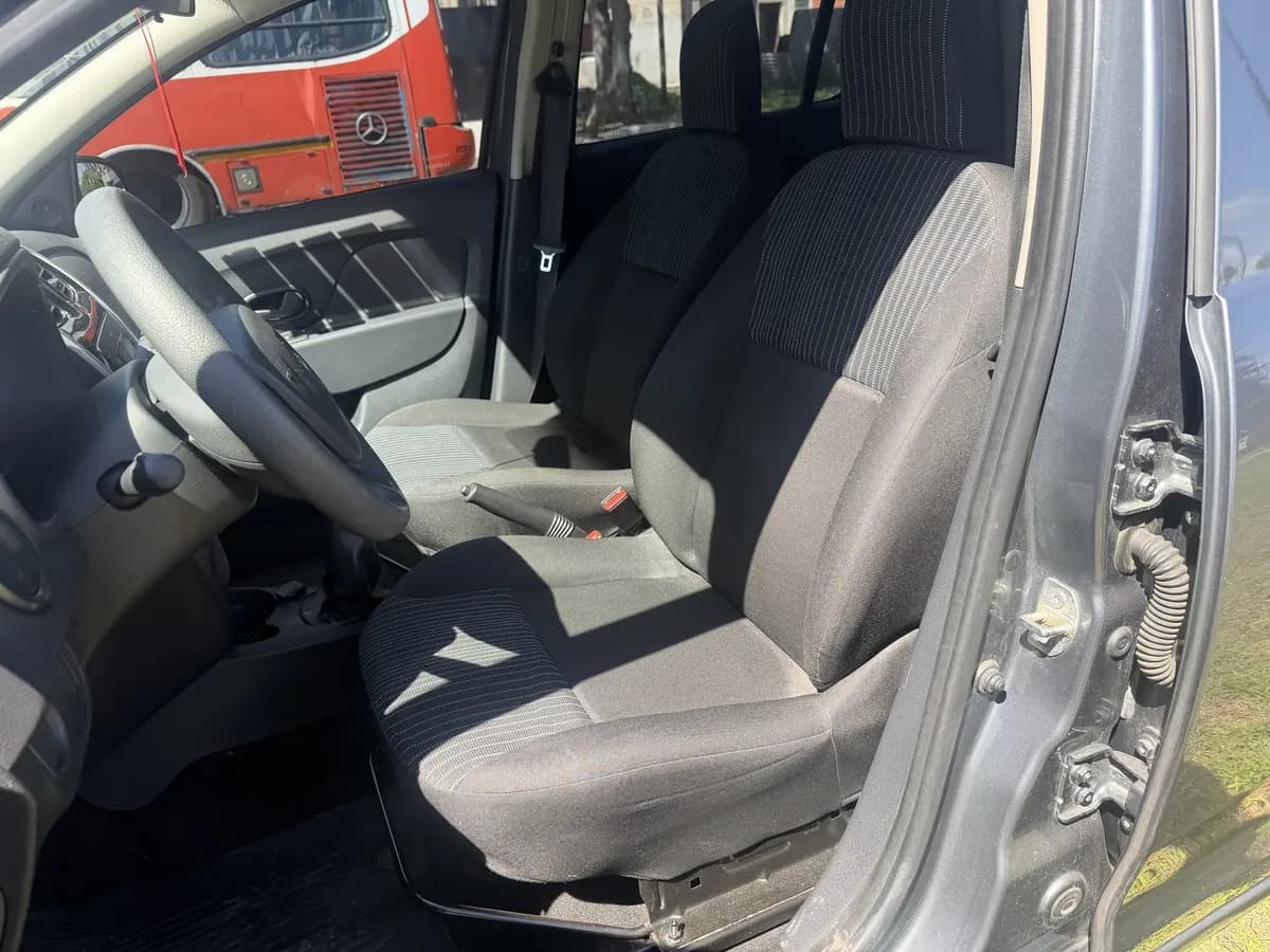 Renault Sandero 2019, foto 16