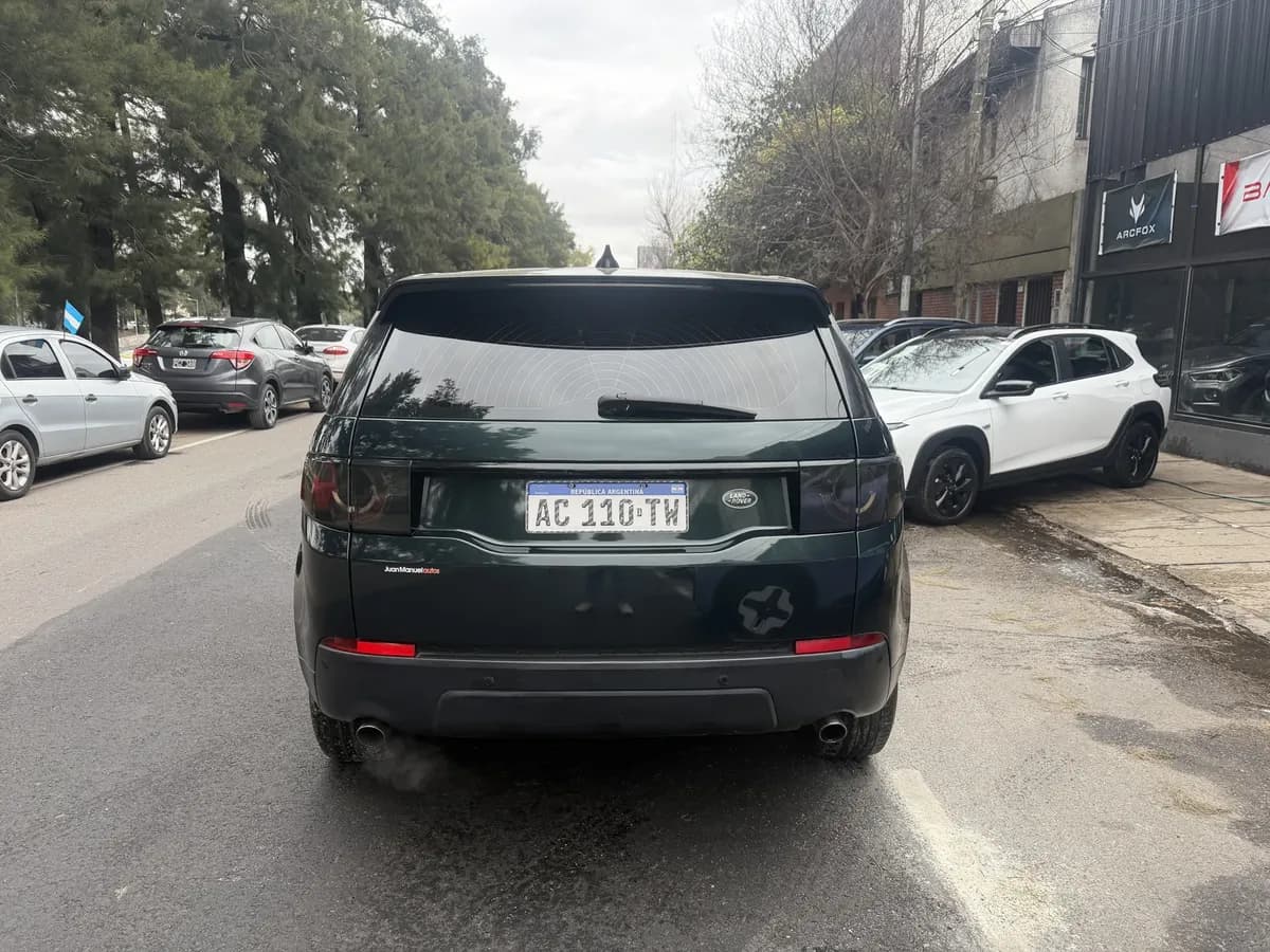 Land Rover Discovery 2017, foto 19
