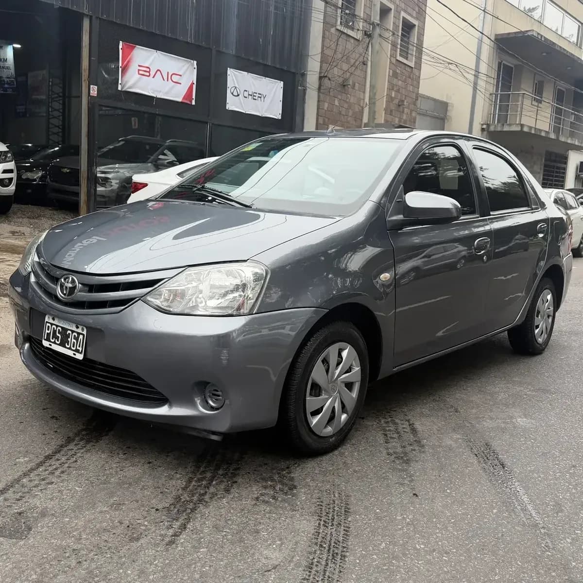 Toyota Etios 2015, foto 1