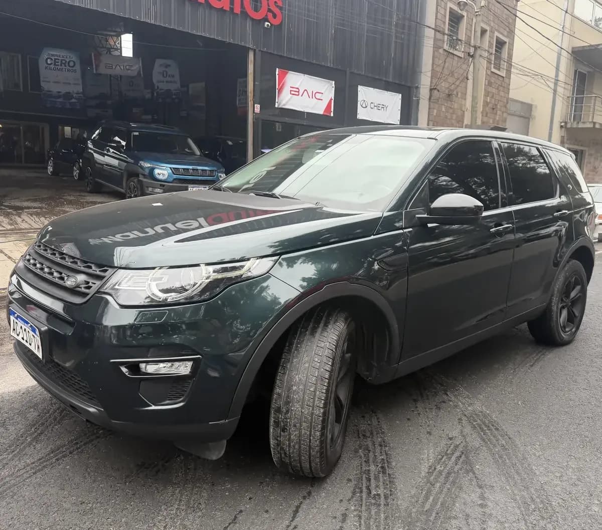 Land Rover Discovery 2017, foto 1
