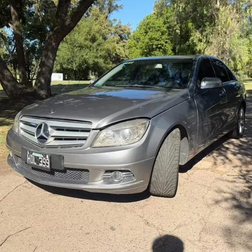 Mercedes-Benz Clase C 2008, foto 1